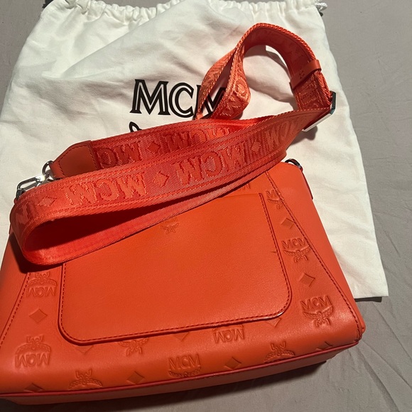 MCM Hot Coral Monogram Leather Small Essential Crossbody Bag - Picture 5 of 6